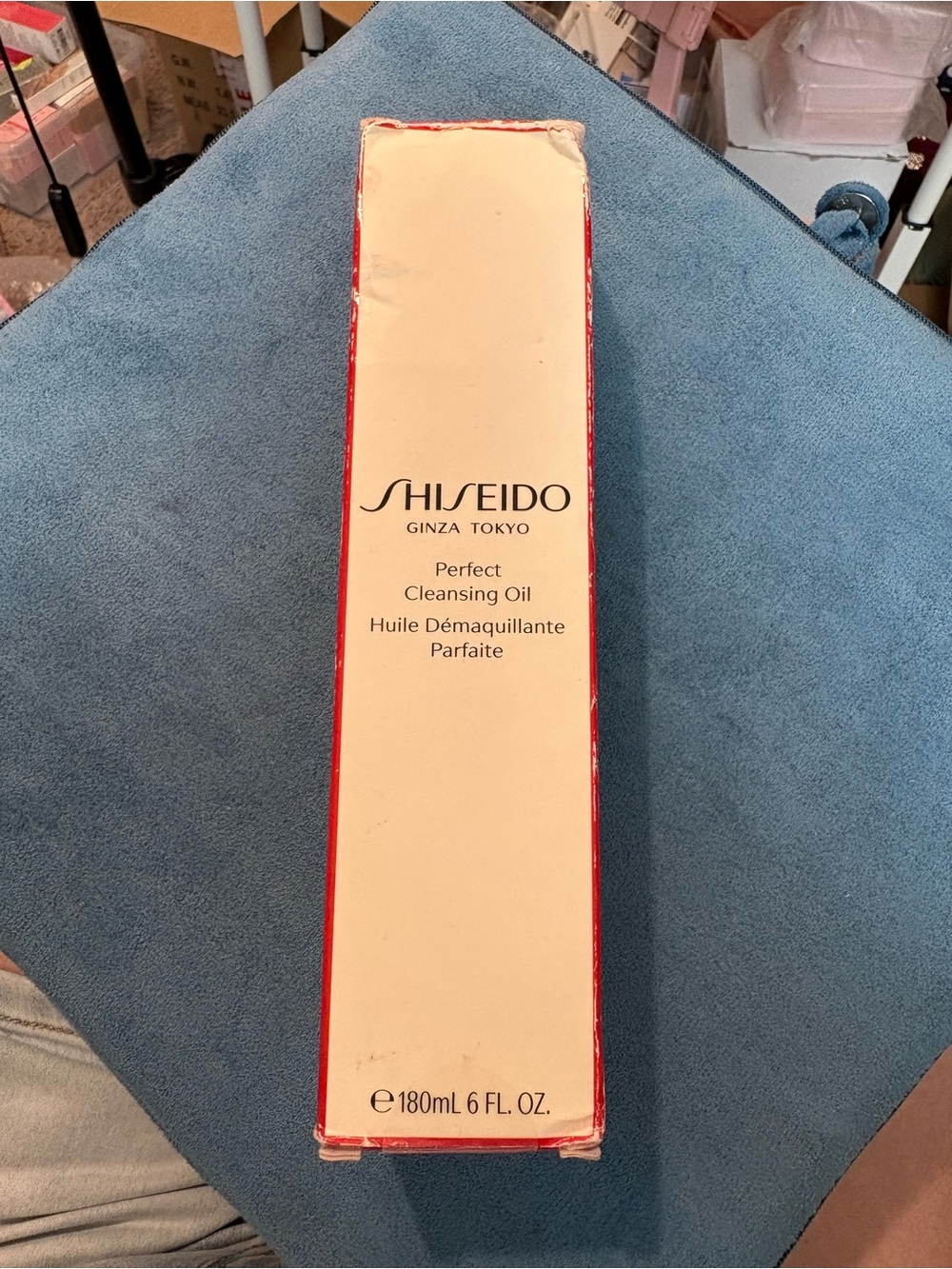 Shiseido Perfect Cleansing Oil - Cream and Red Accents